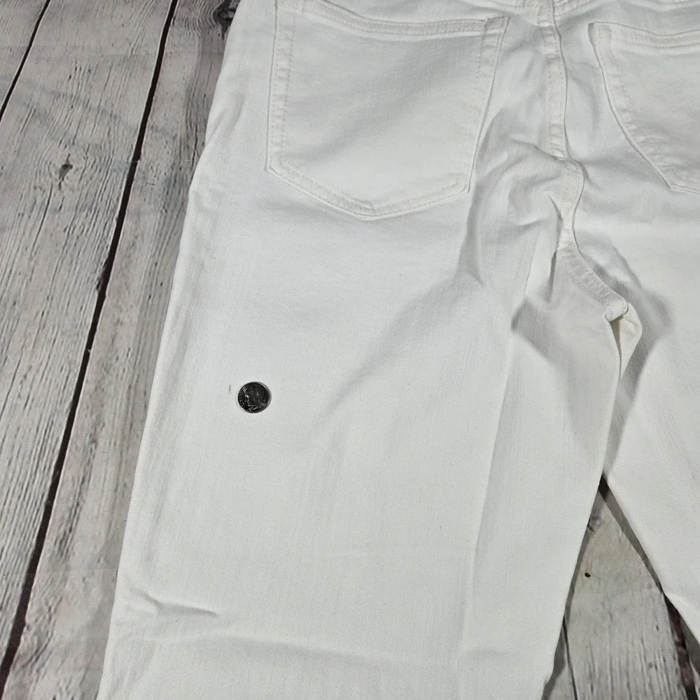 J. Crew Curvy Vintage Slim Straight Jeans White Size 27‎ Style BP494